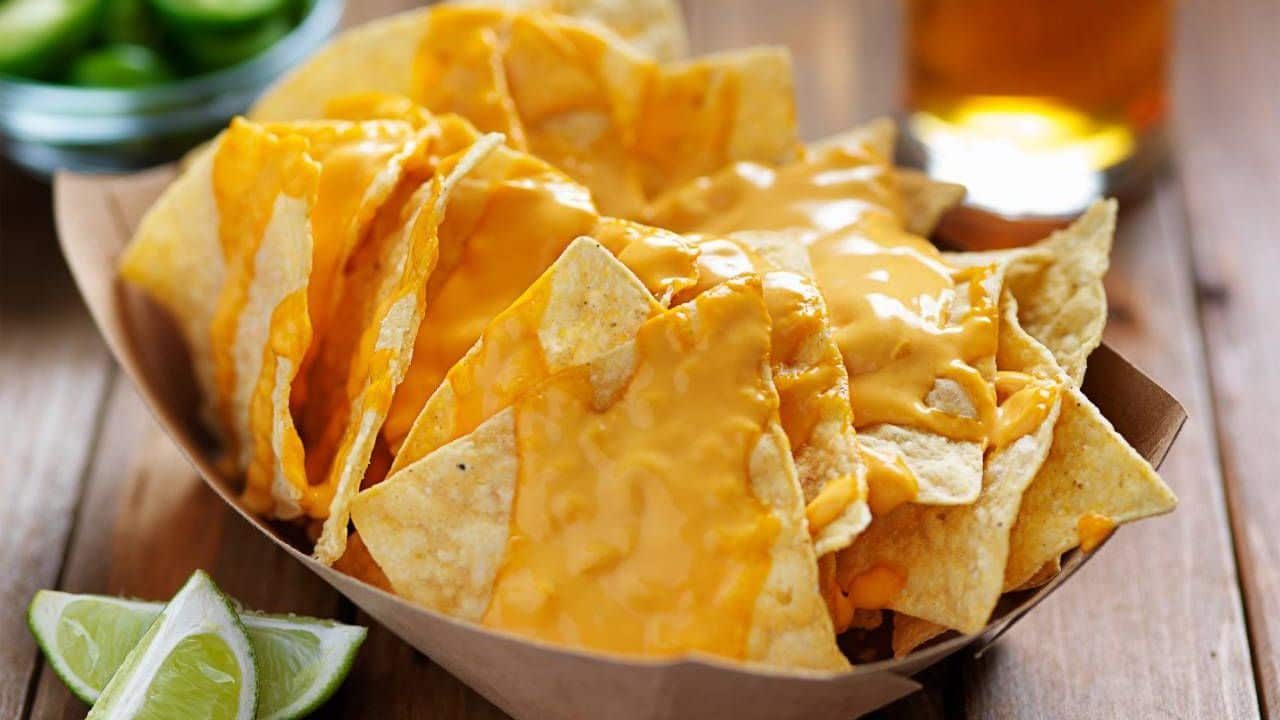 Nachos con queso
